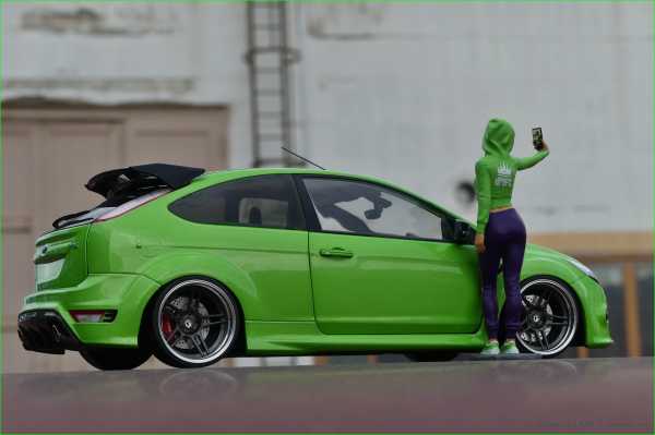 1:18 Ford Focus RS MK2 Green Edition Tuning inkl. OVP = RAR